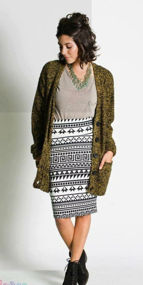 LulaRoe Cassie skirt